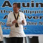 President Benigno S. Aquino III converses with Vice President Jejomar Binay during the 115th Anniversary of the Philippine Navy at the Commodore Posadas Wharf, Headquarters, Naval Sea Systems Command in Naval Station Pascual Ledesma, Fort San Felipe, Cavite City on Tuesday (May 21). At present, the Philippine Navy is a force of 26,000 personnel composed of sailors, marines and civilian employees. (MNS photo)