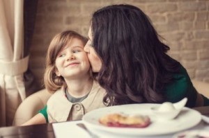 While supportive parenting can curb a child's risk of obesity, poor parenting can increase the odds sigificantly, says a new study. ©A.KaZaK/shutterstock.com